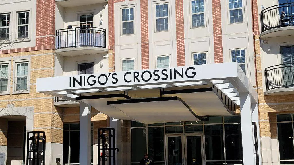 An image of Inigo's Crossing exterior signage.